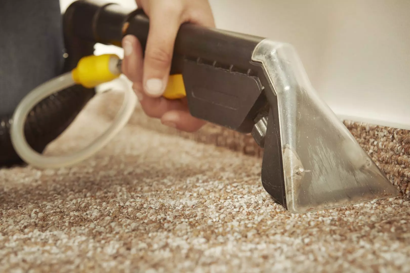 Spot Cleaners - What Do Professionals Use To Clean Upholstery?