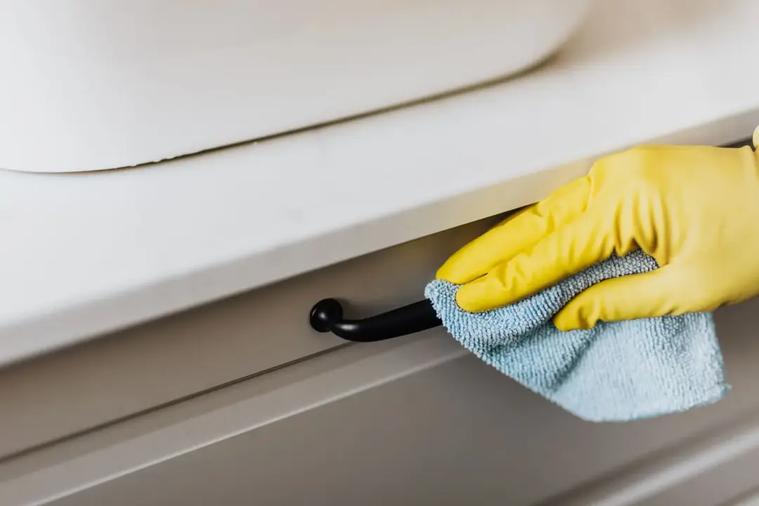 Cleaning Fixtures, Fittings and Surface