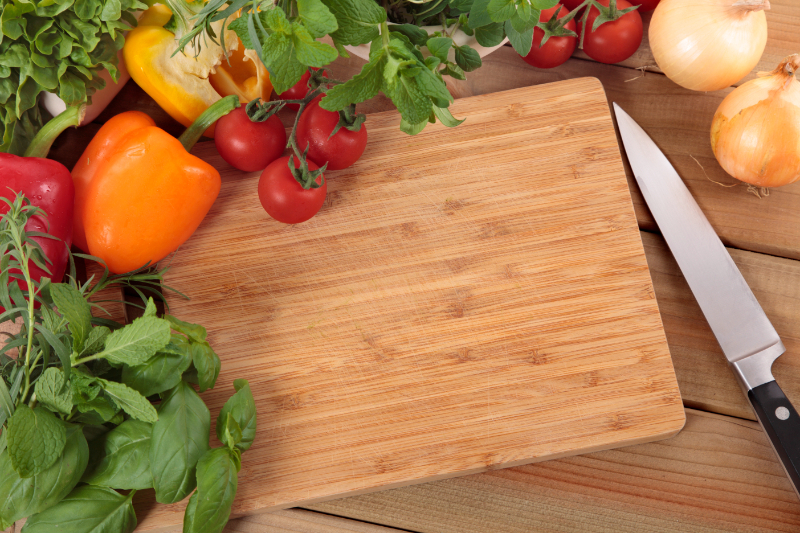 Properly Washing Chopping Boards - What Is The Risk Of Kitchen Hygiene?